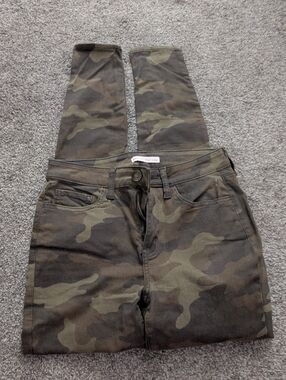 SO High Rise Camo Jeggings